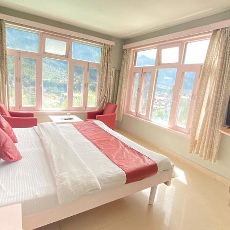 Hotel Meadows Manali Exterior photo