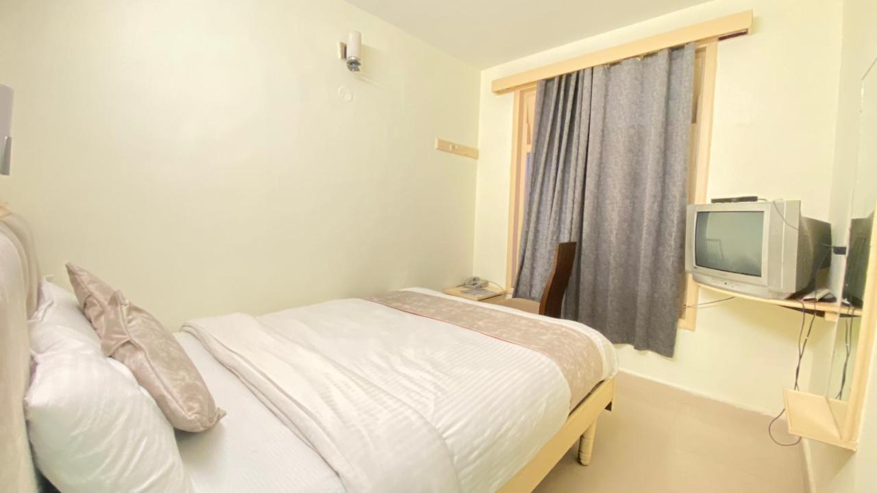Hotel Meadows Manali Exterior photo