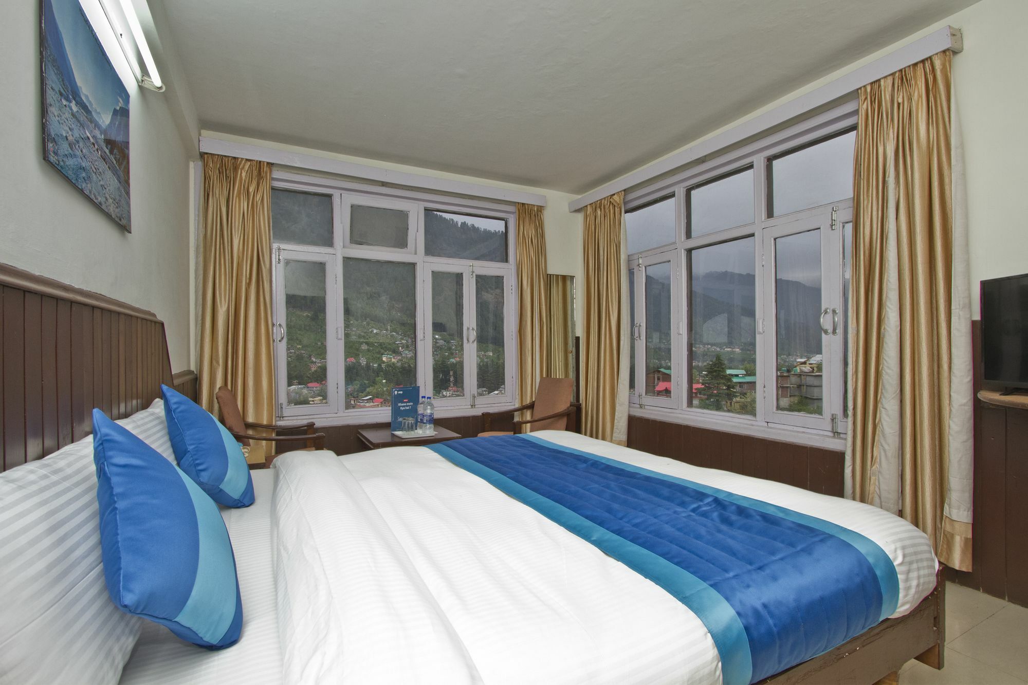 Hotel Meadows Manali Exterior photo